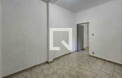 Imagem: A casa possui 1 Dormitório, 1 Banheiro, 44m² de Área e está