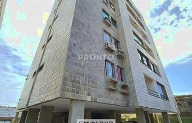 Imagem: O apartamento possui 3 Dormitórios, 1 Banheiro, 2 Vagas na