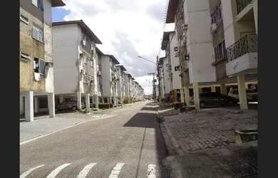 Imagem 2: Residencial Tavares Bastos na Marambaia com 4Q sendo 1 suíte, v.g coberta...