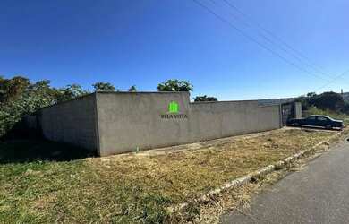 Imagem: O terreno possui 1.150m² de Área e está localizado em Recanto