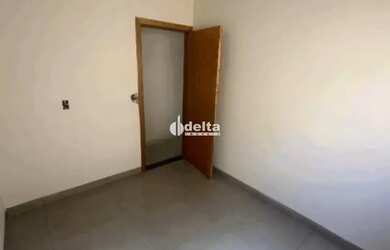 Imagem 16: Casa disponível para venda no bairro Novo Mundo em Uberlândia-MG