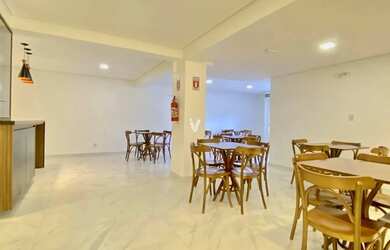 Imagem 5: Apartamento 2 dormitórios com suíte, semi mobiliado e próximo da Av...