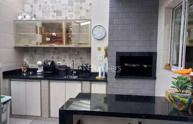 Imagem 8: TRIPLEX ESPAÇOSO COM 3 QUARTOS, 1 SUÍTE E 3 VAGAS