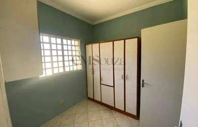 Imagem 15: Casa para alugar no Quebec 7 dormitórios (2 suítes), 360m², 4 vagas Londrina/PR