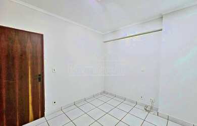 Imagem 13: Apartamento para locação no Edifício Itajai, próximo ao Shopping Santa...