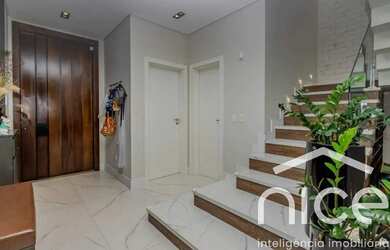 Imagem 11: Casa mobiliada em condomínio fechado, de 275m², com 3 Suítes, no bairro...