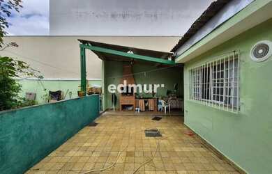 Imagem 6: Imóvel para aluguel tem 280 metros quadrados com 3 quartos em Vila Lutécia...