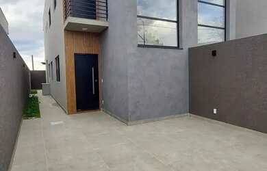 Imagem 3: Casa para locação e venda em Atibaia, na Avenida Lucas Nogueira Garcez