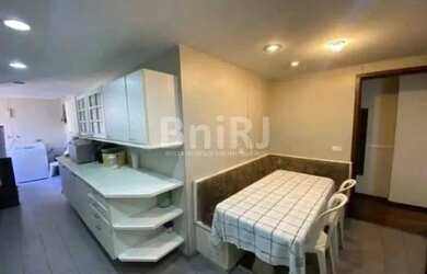 Imagem 10: Botafogo - Especial. Piscina, Churrasqueira, Imóvel mobiliadoeVaranda