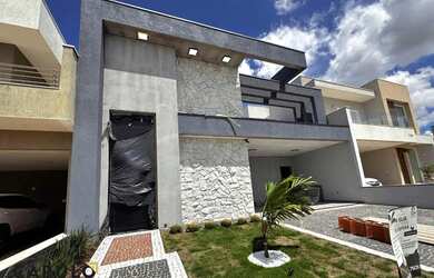 Imagem: A casa em condomínio possui 3 Dormitórios, 3 Banheiros, 4