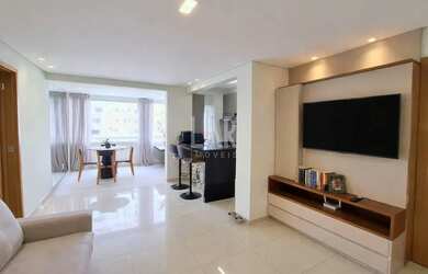 Imagem: O apartamento possui 2 Dormitórios, 2 Banheiros, 2 Vagas na