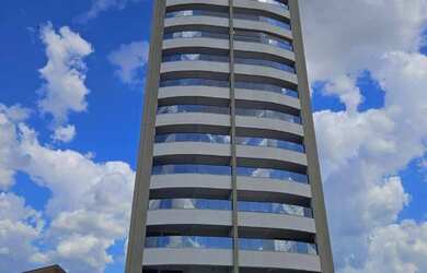 Imagem: O apartamento possui 3 Dormitórios, 4 Banheiros, 2 Vagas na