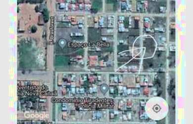 Imagem: O terreno possui 240m² de Área Privada e está localizado