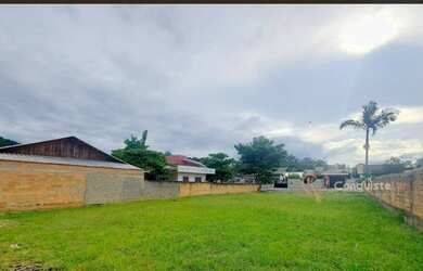 Imagem: O terreno possui 448m² de Área e está localizado em Três