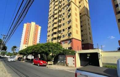 Imagem: O apartamento possui 3 Dormitórios, 2 Banheiros, 2 Vagas na