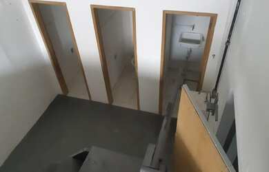 Imagem 6: Casa para venda tem 385 metros quadrados em Vila Leopoldina - São Paulo...