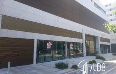 Imagem: O depósito possui 669m² de Área e está localizado em Santo