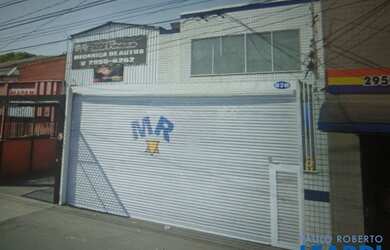 Imagem: O depósito possui 5 Vagas na garagem, 300m² de Área e está