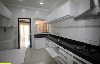 Imagem 6: SÃO JOSÉ DO RIO PRETO - Casa Padrão - JARDIM ASTÚRIAS