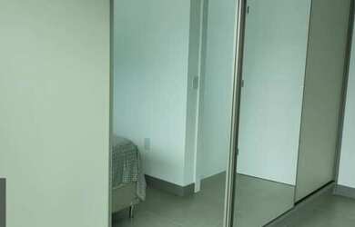 Imagem: A casa possui 3 Dormitórios, 2 Banheiros, 4 Vagas na garagem