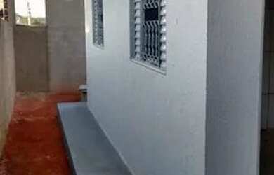 Imagem 2: Oportunidade para sair do aluguel, Casa 2/4 lote inteiro