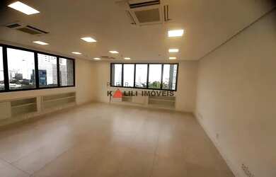 Imagem: O depósito possui 1 Vaga na garagem, 45m² de Área, Imóvel