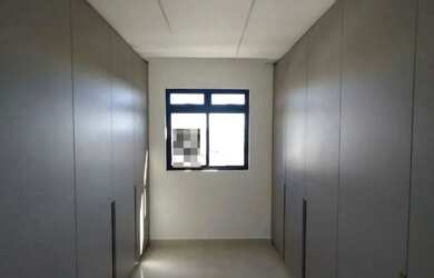 Imagem 10: Cobertura duplex semimobiliada com 4 quartos para locação em São José...