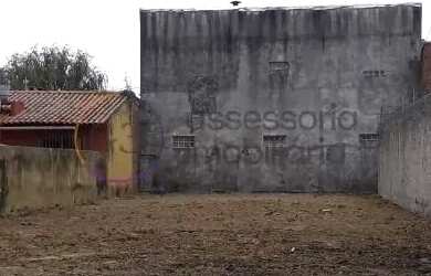 Imagem: O terreno possui 300m² de Área e está localizado em Laranjal