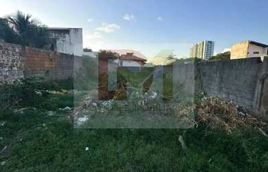 Imagem: O terreno possui 350m² de Área e está localizado em Atalaia