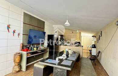 Imagem 3: Casa na 704 Sul com 4 quartos, piscina em 2 lotes por R$ 1.100.000,00