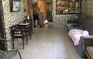 Imagem 9: Alugo casa na Rua do Cajueiro , em Catuama por 6.000,00-durante todo o...