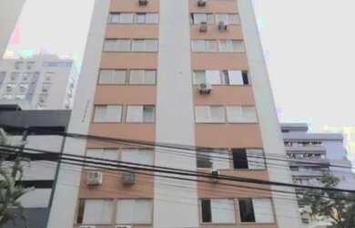 Imagem: O apartamento possui 4 Dormitórios, 3 Banheiros, 1 Vaga na