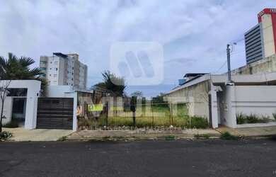 Imagem: O terreno possui 400m² de Área e está localizado em Brasil