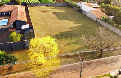 Imagem: O terreno possui 1.569m² de Área e está localizado em Jardim