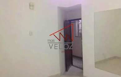 Imagem: A kitnet possui 1 Banheiro e 20m² de Área e está localizado