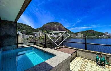 Imagem: O apartamento na cobertura possui 4 Dormitórios, 4 Banheiros