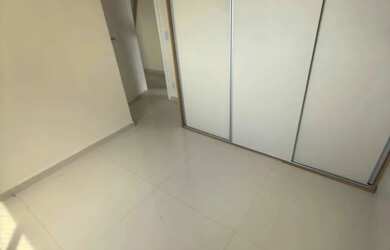 Imagem: O apartamento possui 3 Dormitórios, 3 Banheiros, 2 Vagas na