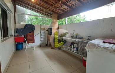 Imagem: O apartamento possui 3 Dormitórios, 2 Banheiros, 82m² de Área