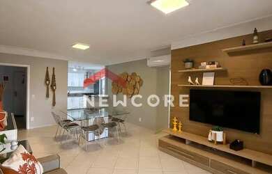 Imagem: O apartamento possui 4 Dormitórios, 3 Banheiros, 2 Vagas na