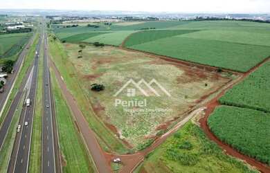 Imagem: O terreno possui 66268m² de Área e está localizado em Engenheiro