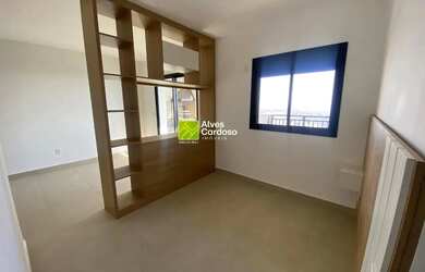 Imagem: O studio possui 1 Dormitório, 1 Banheiro, 1 Vaga na garagem