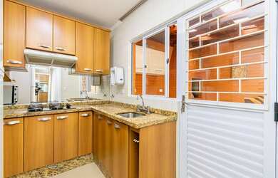 Imagem 15: Sobrado em condomínio à venda por R$ 399.000 no Bairro Alto Curitiba/...