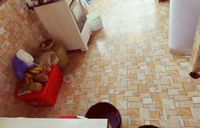 Imagem 6: Casa com terro grande tam 11 por 30 com ponto comercial cozinha arejada