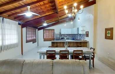 Imagem: O depósito possui 270m² de Área e está localizado em Ilhabela