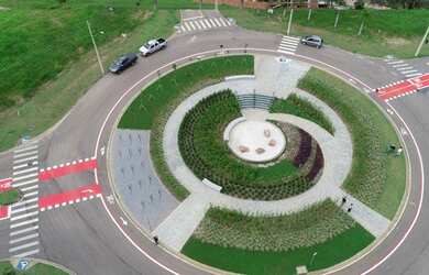 Imagem 10: Lote de 800 m² em aclive