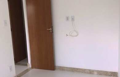 Imagem 3: Lindo Apartamento todo reformado, Fino acabamento no porcelanato, 2 Quartos...