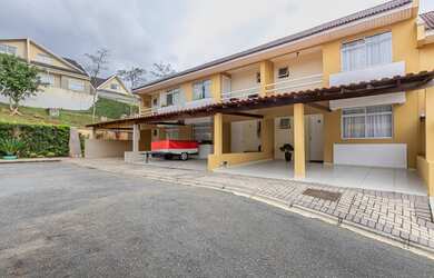 Imagem 4: Sobrado em condomínio à venda por R$ 399.000 no Bairro Alto Curitiba/...