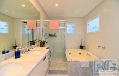 Imagem 16: Belíssima Casa Triplex no Condomínio Crystal Lake na Barra da Tijuca