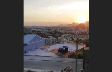 Imagem: O terreno possui 570m² de Área e está localizado em Jacarepaguá