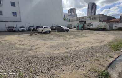 Imagem: O terreno possui 960m² de Área e está localizado em Ponto